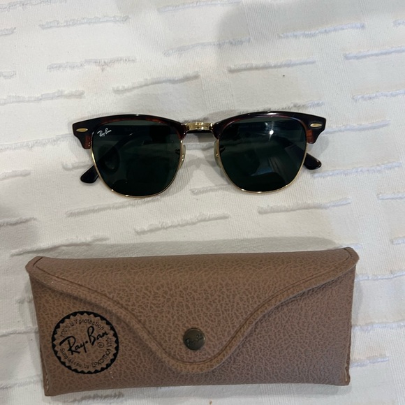Ray-Ban Clubmaster Sunglasses - Picture 9 of 14